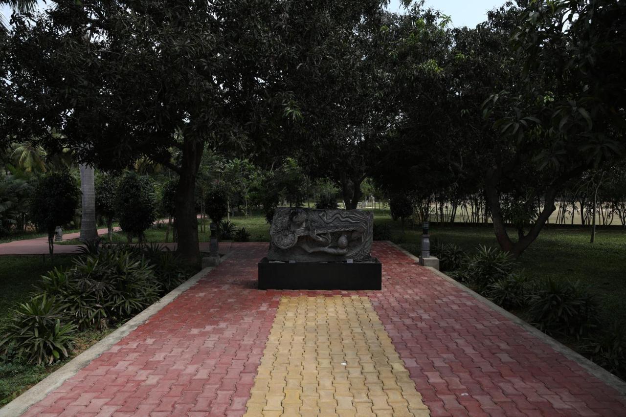 Celebrity Resort Chennai Tambaram Extérieur photo