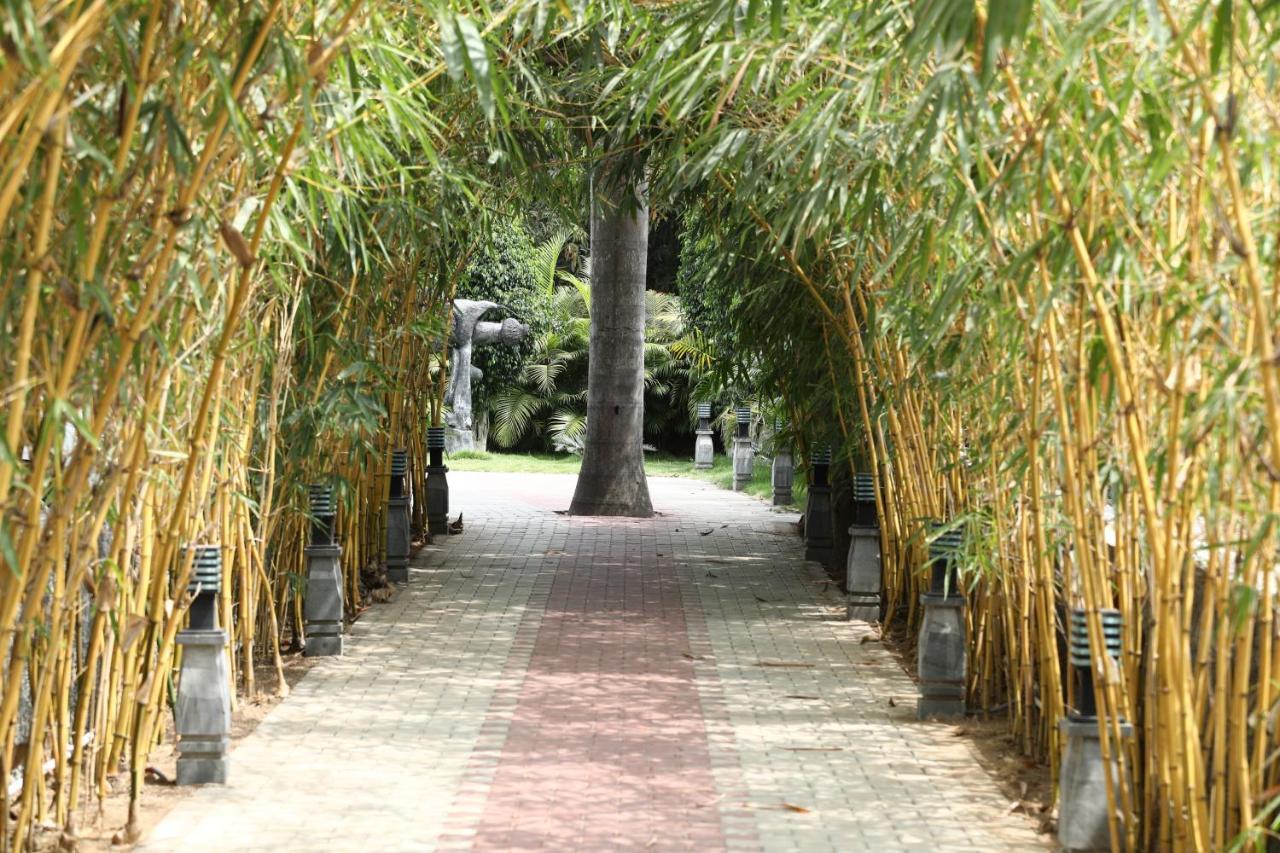 Celebrity Resort Chennai Tambaram Extérieur photo