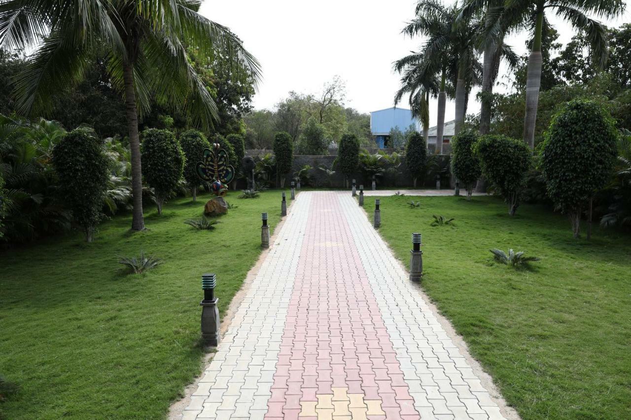 Celebrity Resort Chennai Tambaram Extérieur photo