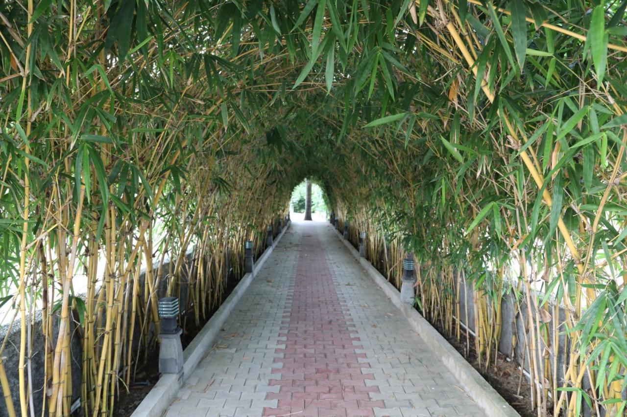 Celebrity Resort Chennai Tambaram Extérieur photo