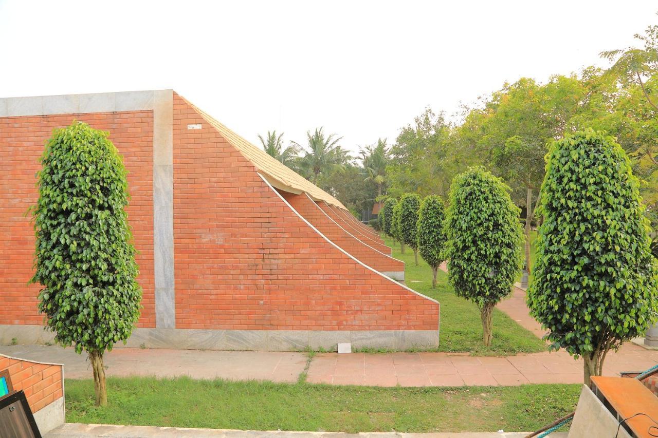 Celebrity Resort Chennai Tambaram Extérieur photo